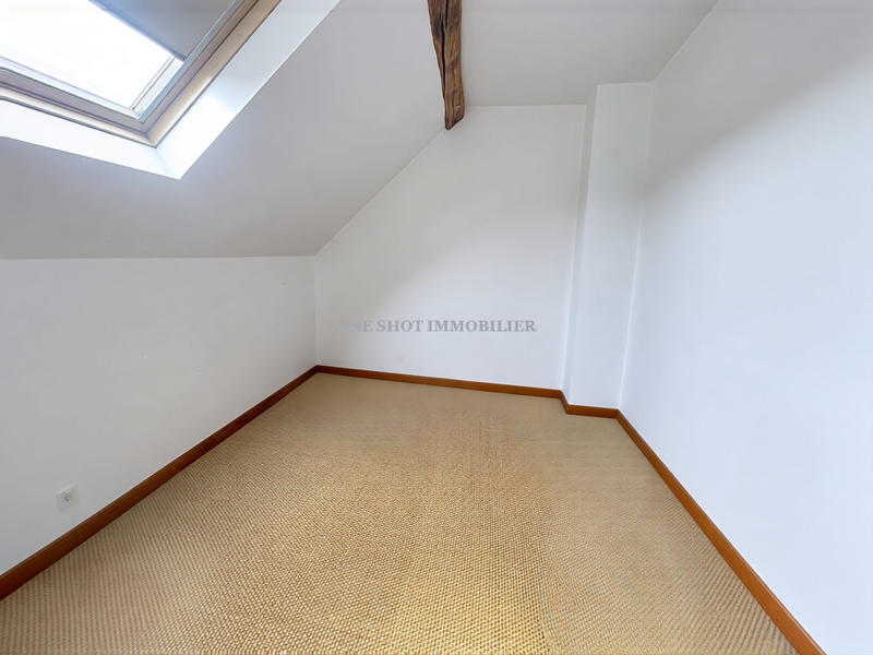 Maison ancienne - 205 m² - 7 pièces