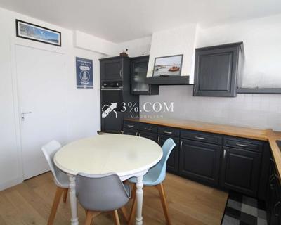 Appartement - 90 m² - 4 pièces