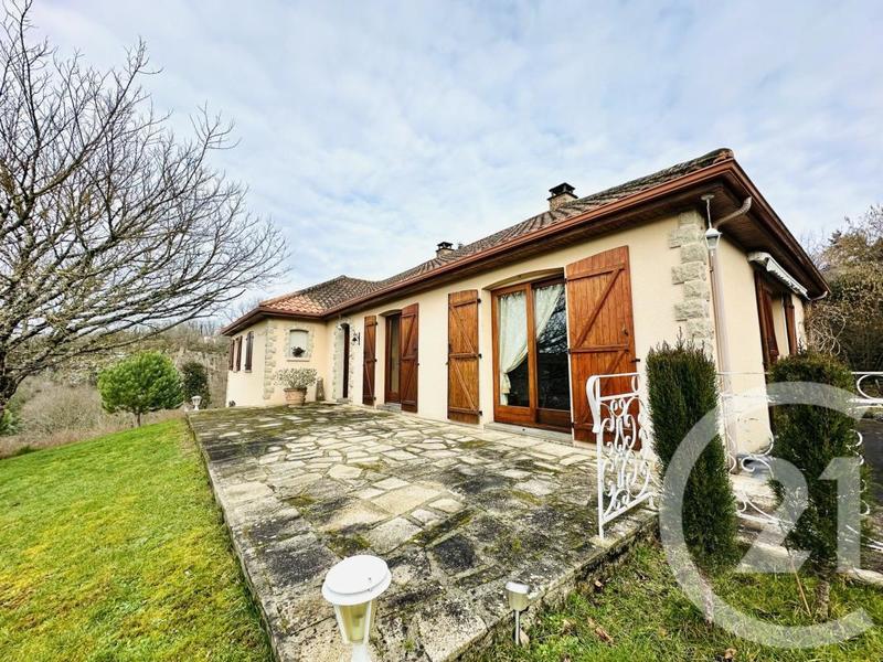 Maison - 134 m² - 5 pièces