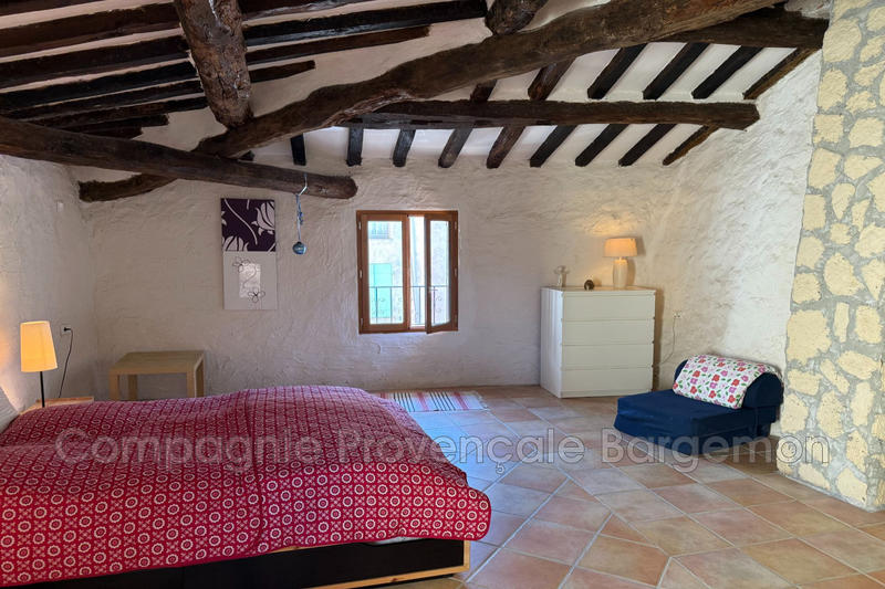 Maison de village - 204 m² - 2 pièces