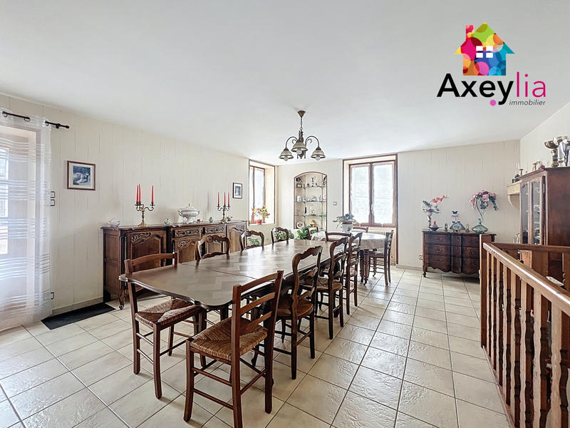 Maison - 147 m² - 7 pièces