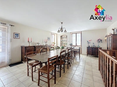 Maison - 147 m² - 7 pièces