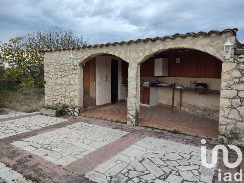 Maison - 230 m² - 10 pièces