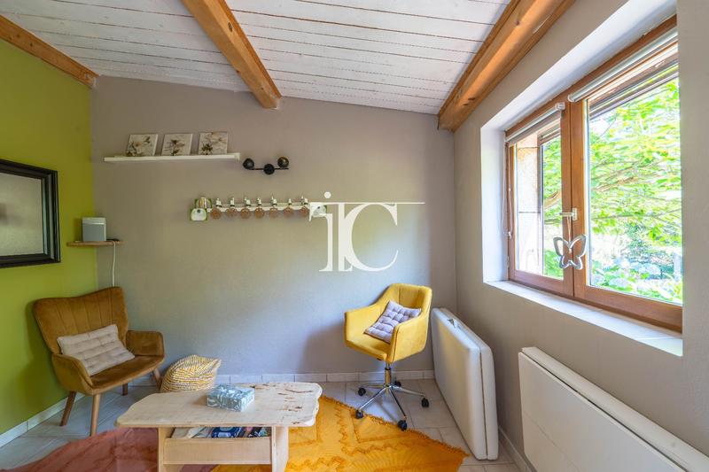 Maison de village - 274 m² - 9 pièces