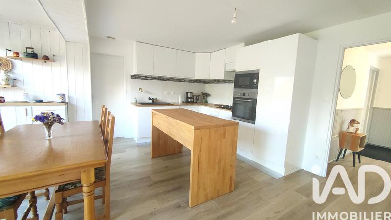 Maison - 101 m² - 4 pièces