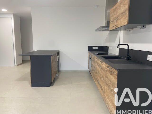 Appartement - 85 m² - 4 pièces