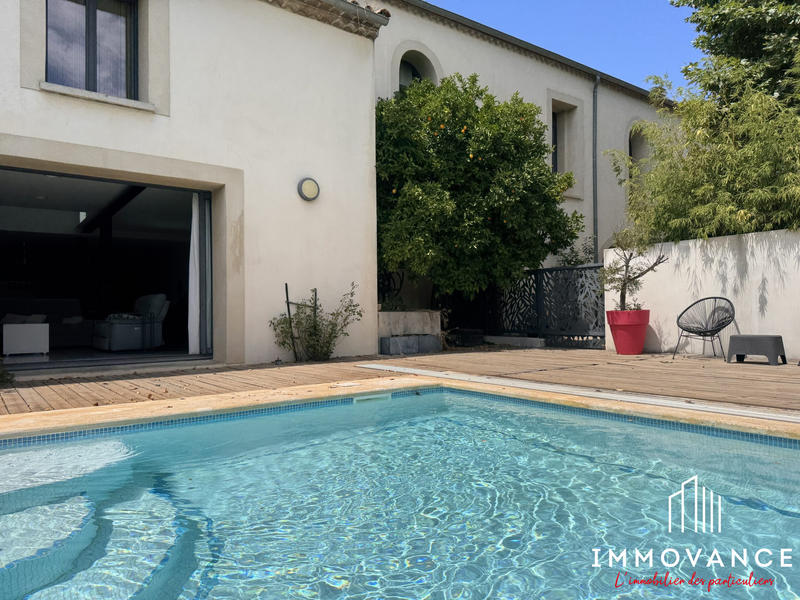 Bastide - 338 m² - 8 pièces