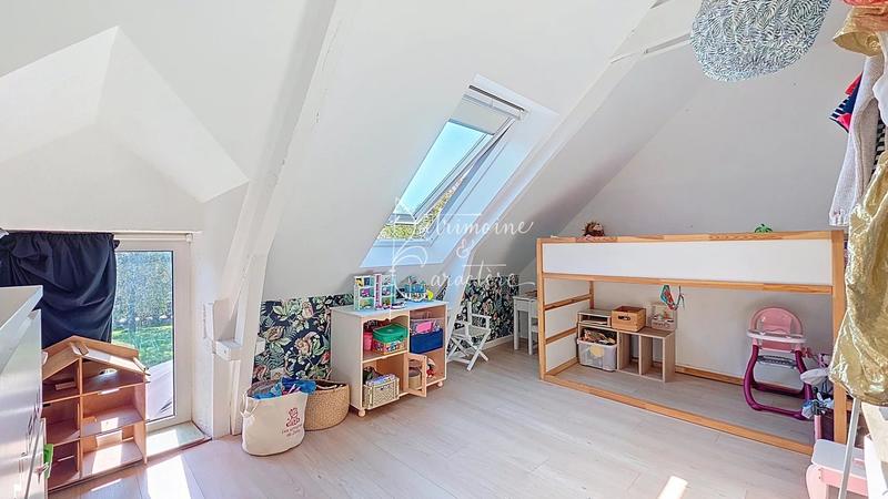 Maison - 155 m² - 8 pièces