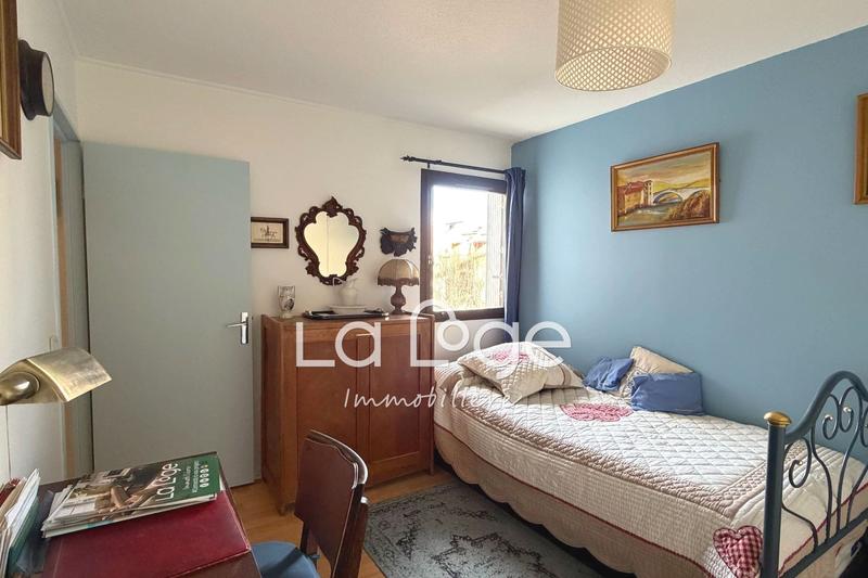 Appartement - 81 m² - 3 pièces