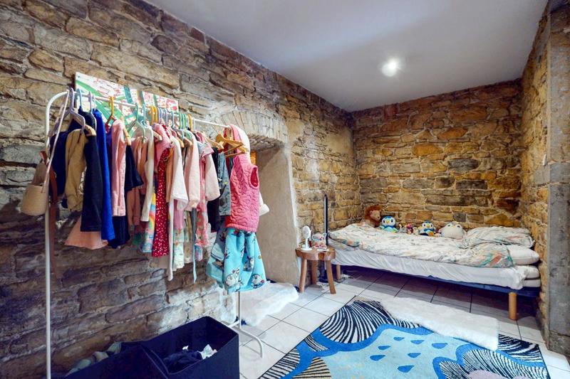 Appartement - 74 m² - 2 pièces