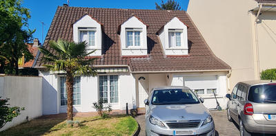 Maison - 130 m² - 6 pièces