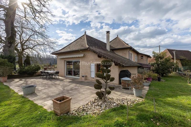 Maison - 167 m² - 6 pièces