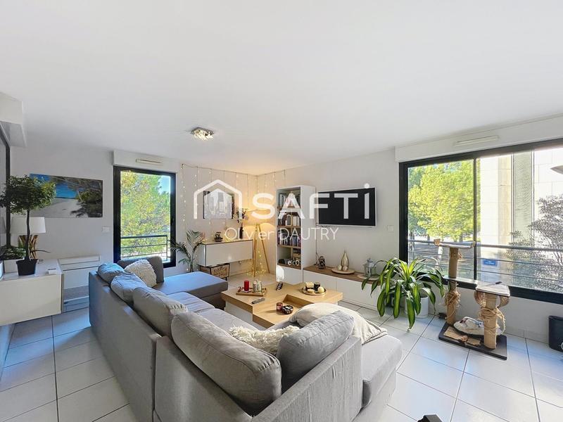 Appartement - 101 m² - 4 pièces