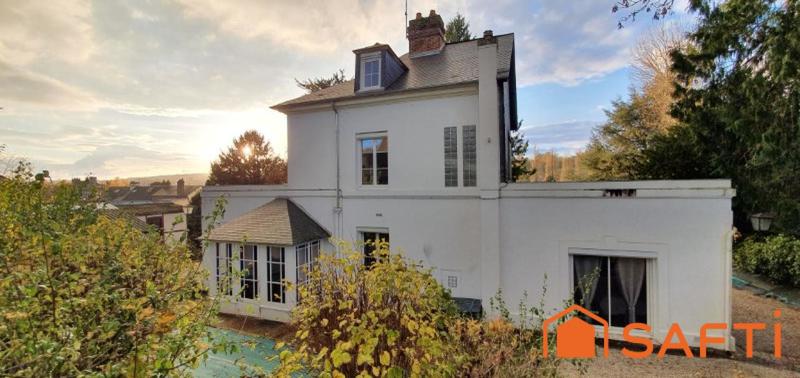 Maison de maîtres - 179 m² - 9 pièces