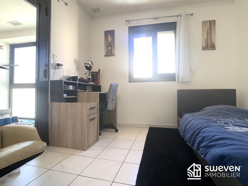 Maison - 87 m² - 4 pièces