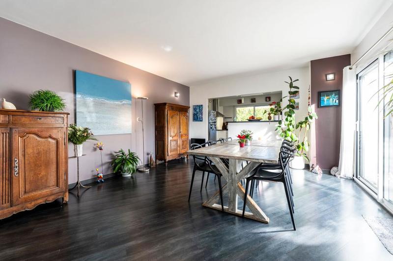 Maison - 258 m² - 5 pièces