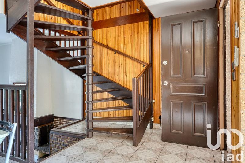 Maison - 105 m² - 6 pièces