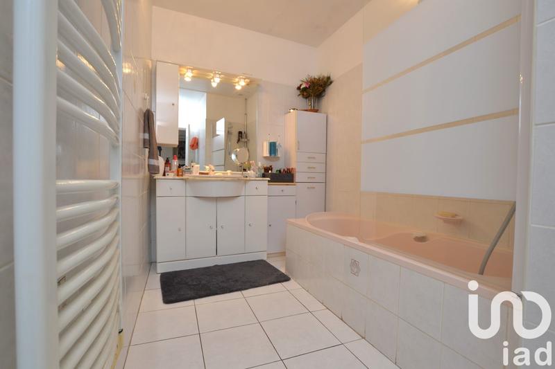 Maison de village - 236 m² - 7 pièces