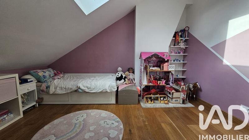 Maison - 158 m² - 8 pièces