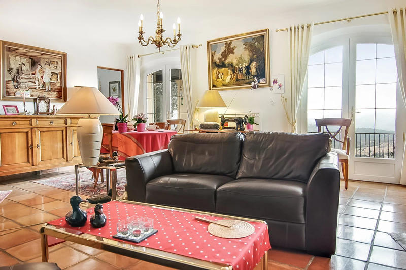 Maison - 155 m² - 5 pièces