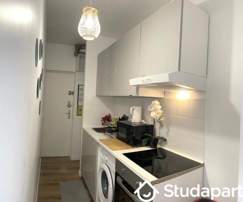 Chambre - 11 m² - 1 pièce