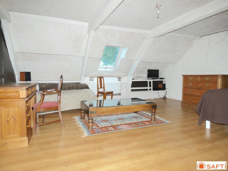 Maison - 180 m² - 6 pièces