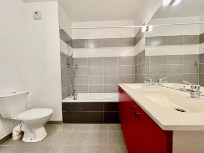 Appartement - 97 m² - 4 pièces