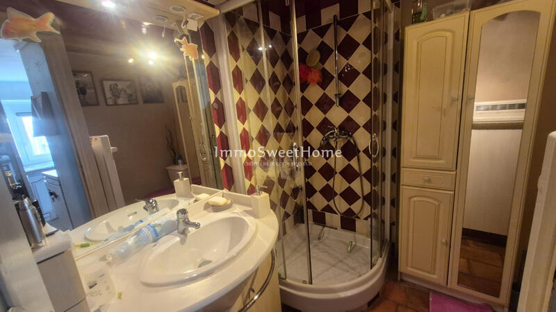 Maison - 108 m² - 5 pièces