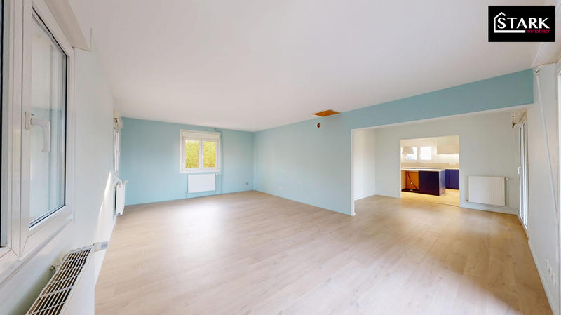 Maison - 224 m² - 6 pièces