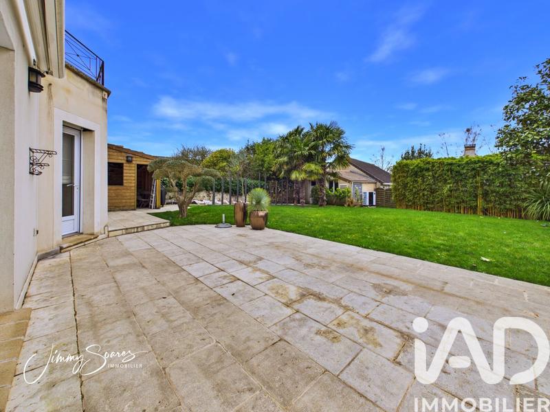 Maison - 190 m² - 8 pièces