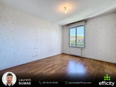 Appartement - 105 m² - 4 pièces