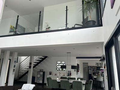 Maison - 174 m² - 7 pièces