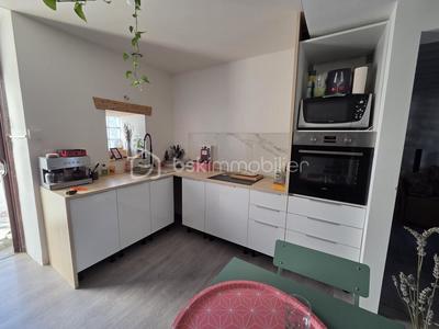 Maison - 98 m² - 5 pièces