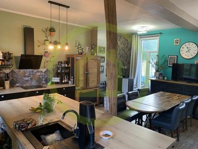 Maison de village - 227 m² - 9 pièces