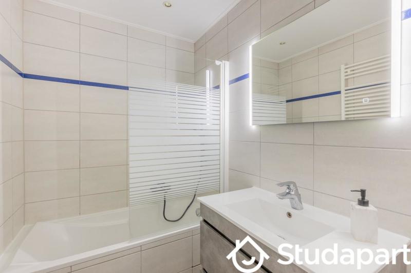 Chambre - 15 m² - 1 pièce