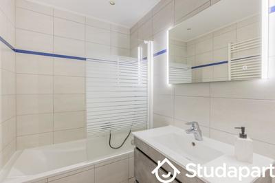 Chambre - 15 m² - 1 pièce