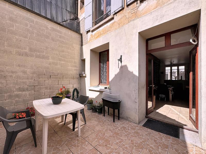 Maison - 81 m² - 4 pièces