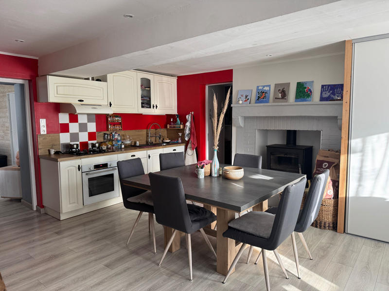 Maison - 84 m² - 4 pièces