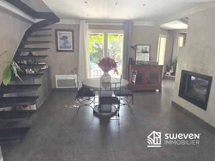 Maison - 160 m² - 4 pièces