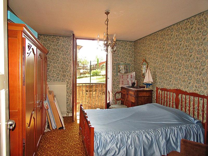 Maison - 92 m² - 5 pièces