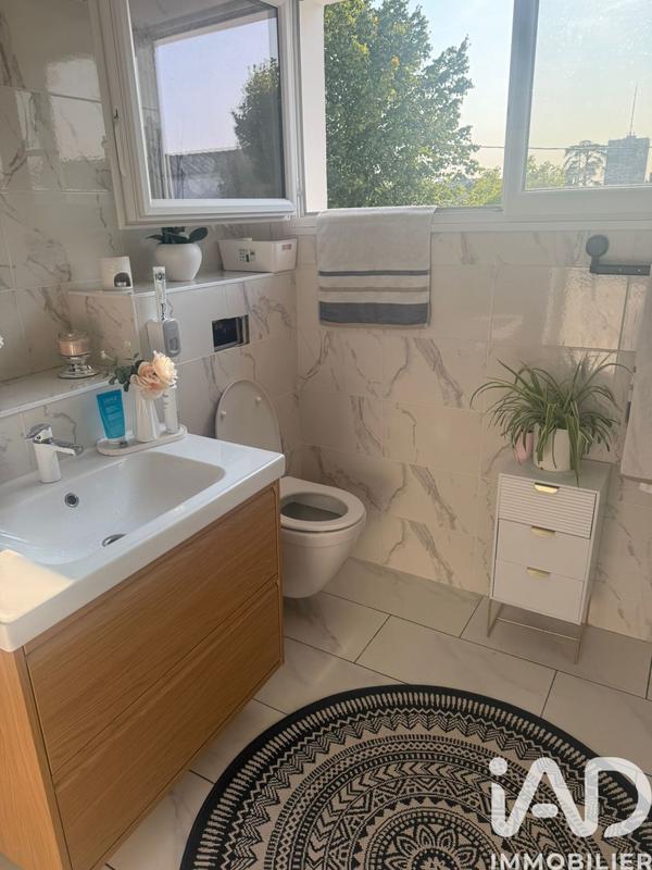 Maison - 137 m² - 4 pièces