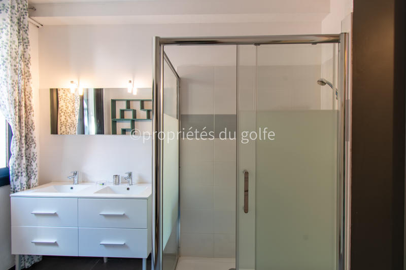 Maison - 189 m² - 5 pièces