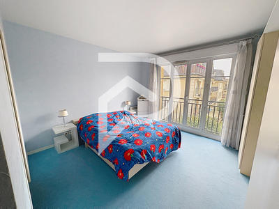 Appartement - 102 m² - 4 pièces