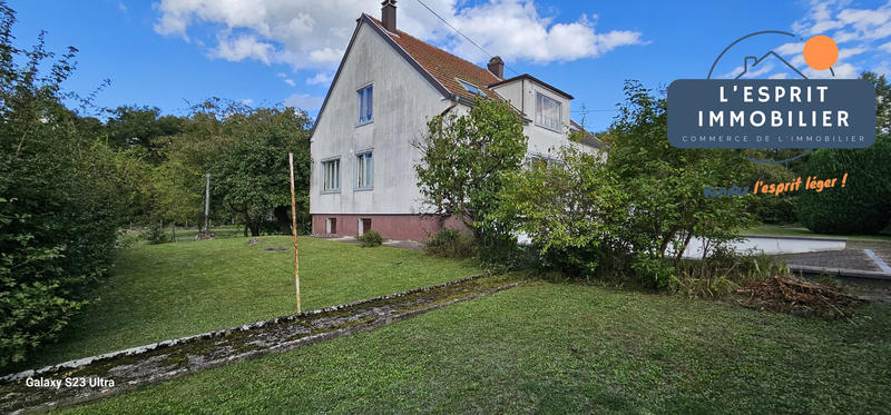 Maison - 180 m² - 7 pièces