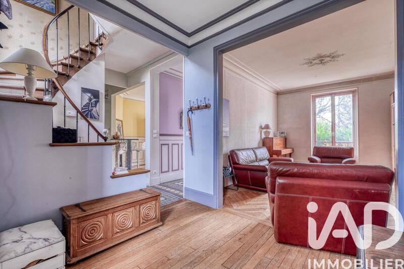 Maison - 168 m² - 7 pièces