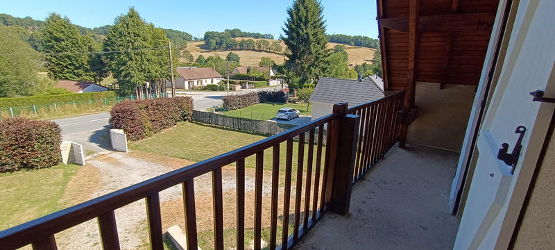 Maison - 205 m² - 8 pièces