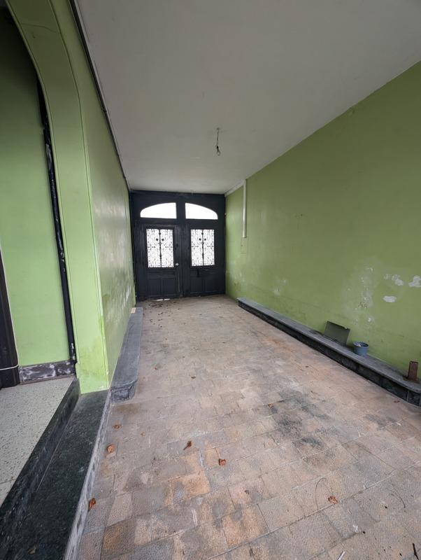 Maison - 194 m² - 7 pièces