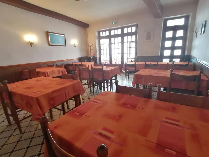 Fonds de commerce - Hôtellerie / Restauration - 234 m²