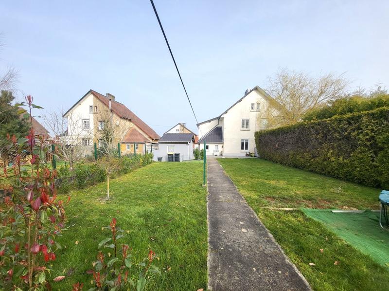 Maison - 110 m² - 5 pièces