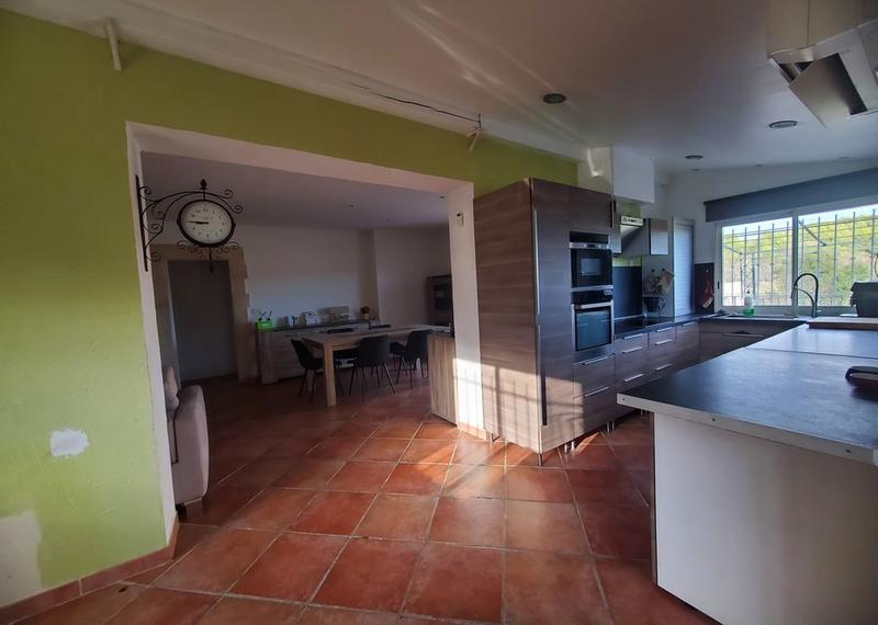 Maison - 198 m² - 7 pièces